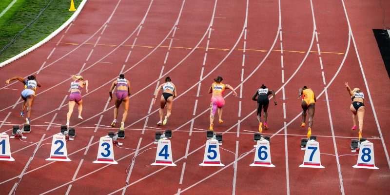 Carrera femenina de 100 metros