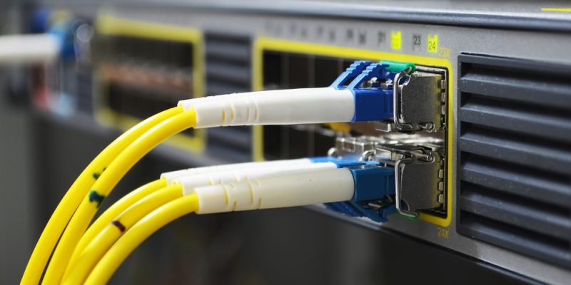 Cables de fibra óptica, ¿cómo funcionan? 