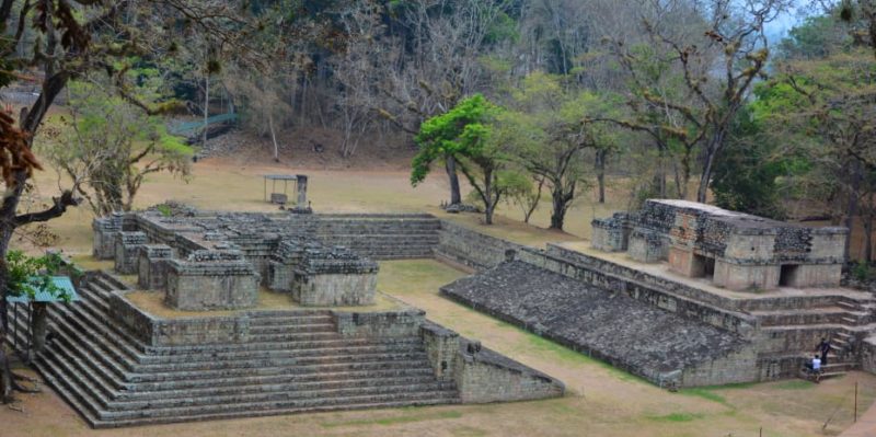cultura maya juego de pelota honduras arquitectura