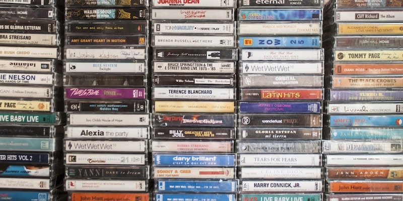 Las antiguas cajas de cassettes estaban hechas de plástico.