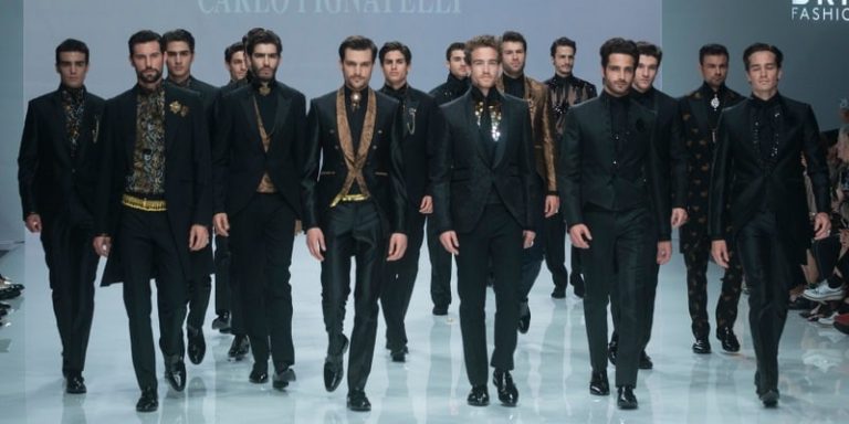 Tapiz De Pared De Esqueleto Trippy Con Calavera De Luz Negra